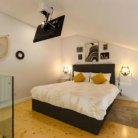 Coutinho - Modern Ap In The Centre With Balcony * Viana do Castelo