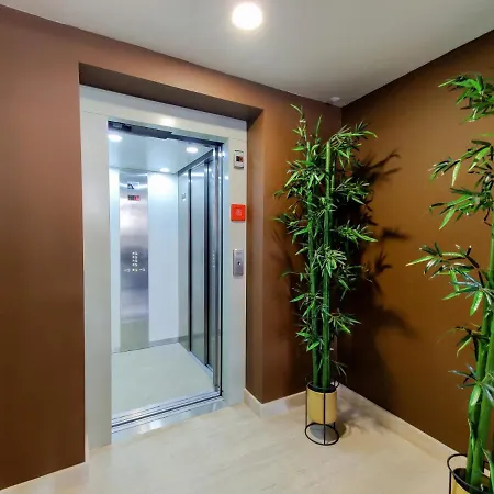 Coutinho - Modern Ap In The Centre With Balcony * Viana do Castelo