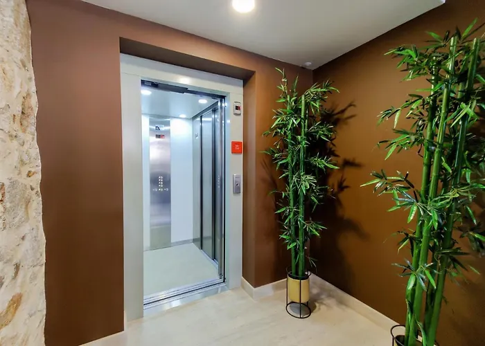 Coutinho - Modern Ap In The Centre With Balcony * Виана-ду-Каштелу